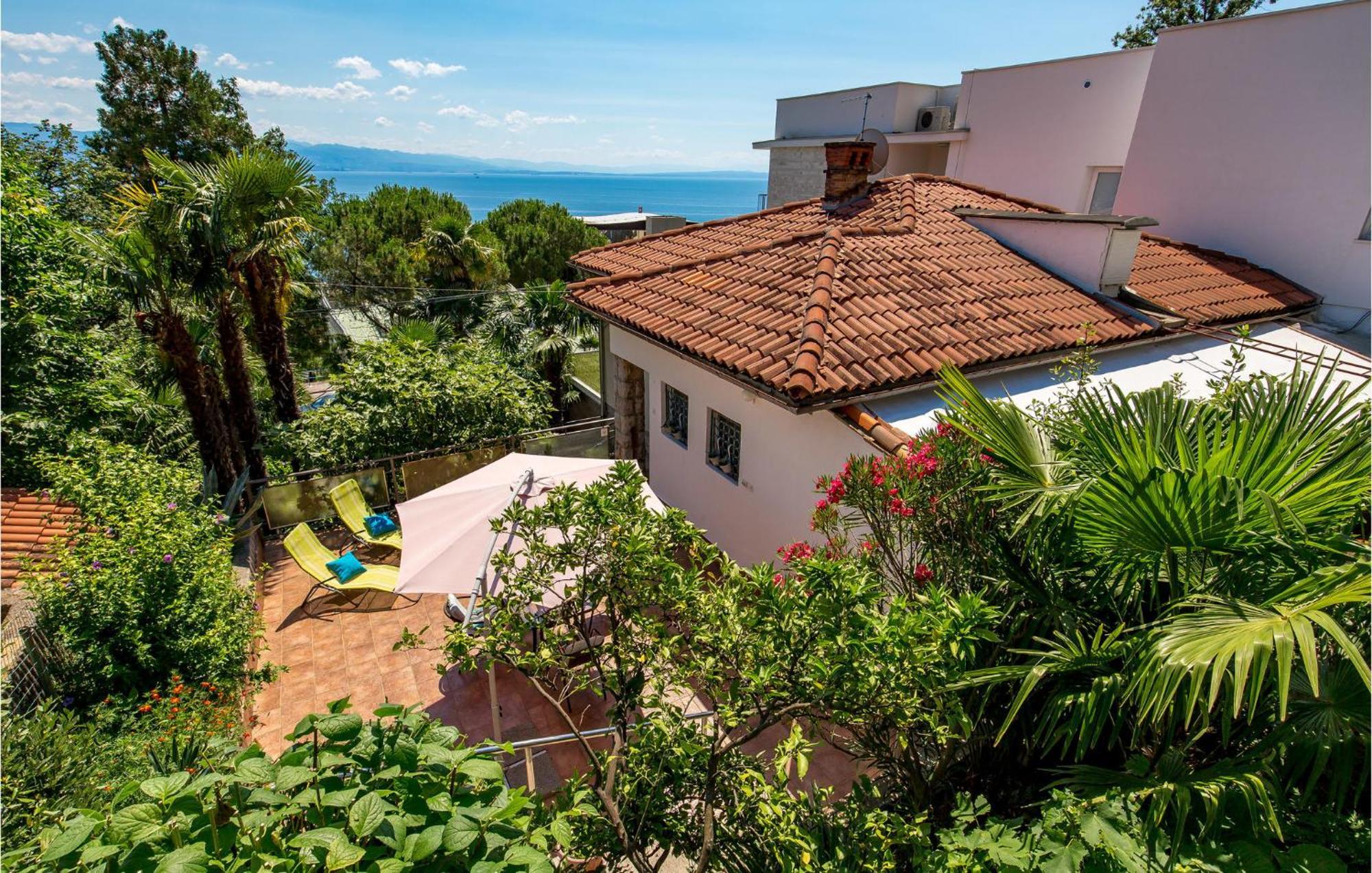 Nice Home In Opatija With Kitchen Exterior foto