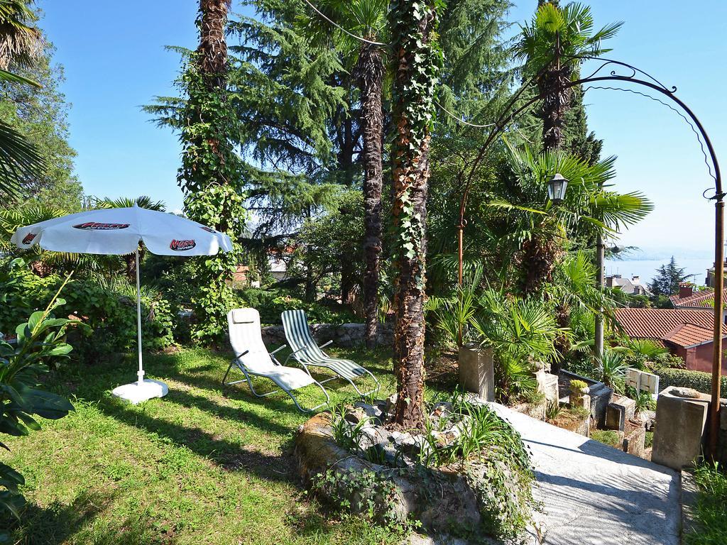 Nice Home In Opatija With Kitchen Zimmer foto
